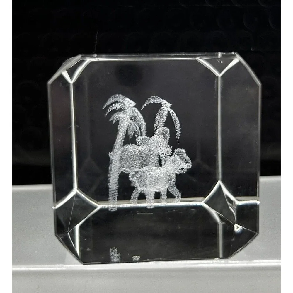 Optical Crystal Elephant Safari Scene Laser Etched‎ Paperweight Desk Decor